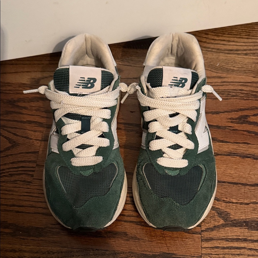 New Balance Forest Green and White Athletic Shoes